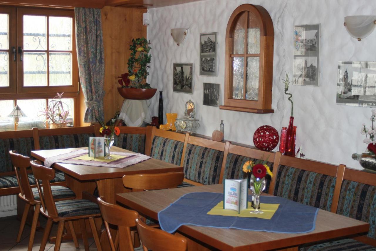 Restaurant / Pension Mainzer Tor Alsfeld Exterior photo